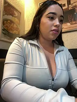 SofiaWildee online show from 26, 6, 2026