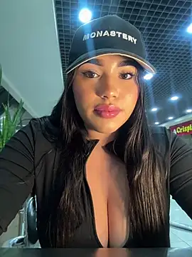 SofiaWildee online show from 14, 6, 2026