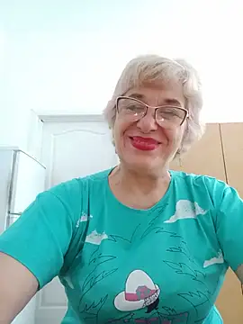 52MiaLove02 online show from 28, 5, 2026