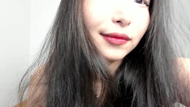 Soyun Mia online show from 25, 2, 2026