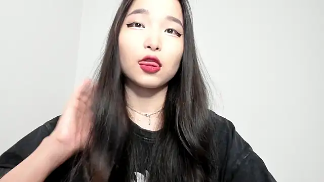 Soyun Mia online show from 22, 3, 2026