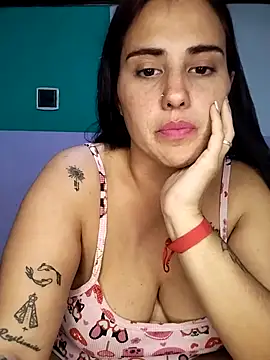 Snapshot of kariciasecreta chatting on 7, 5, 2026 kariciasecreta online show from 7, 5, 2026