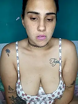 kariciasecreta online show from 19, 11, 2025