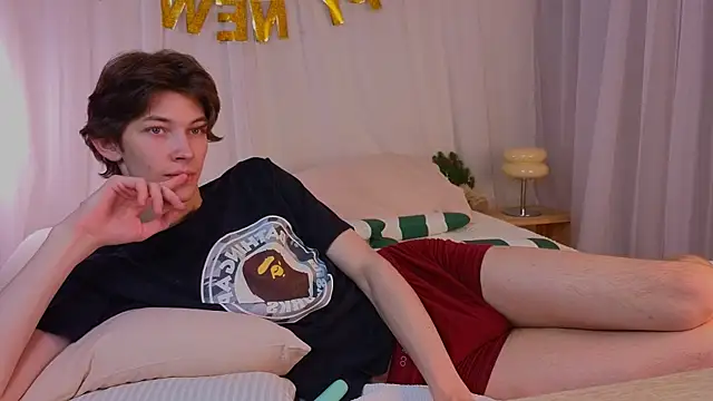  Den1s  online show from 18, 12, 2025