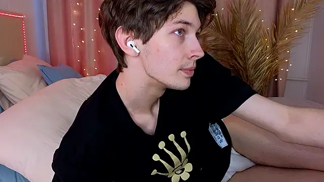  Den1s  online show from 1, 3, 2026