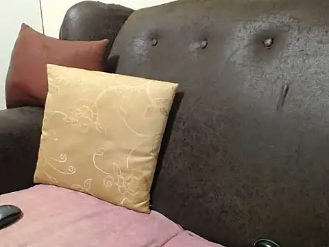 bustylaura4u online show from 14, 1, 2026