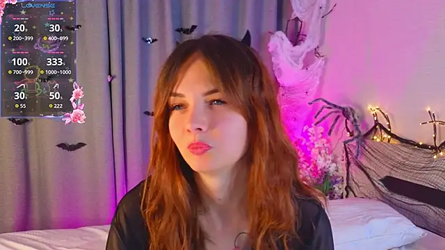 LisaDrake online show from 24, 10, 2025