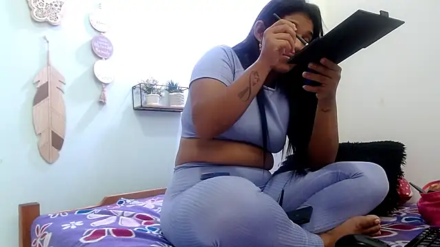 ashlyanaldeep18 online show from 11, 1, 2026