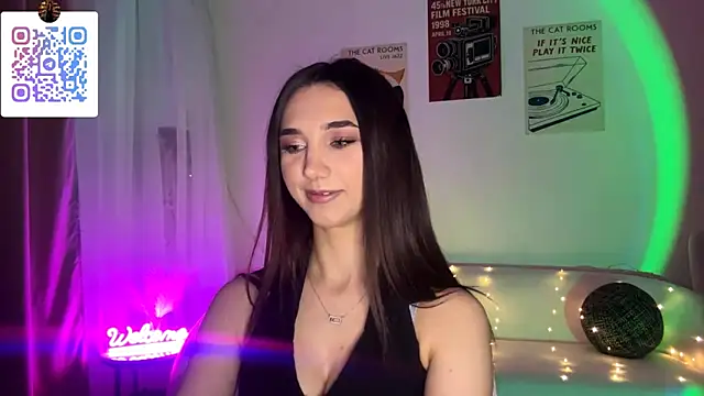 LinaMour online show from 7, 3, 2026