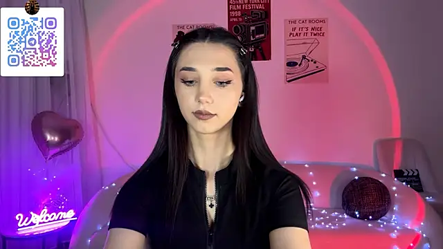 LinaMour online show from 29, 5, 2026