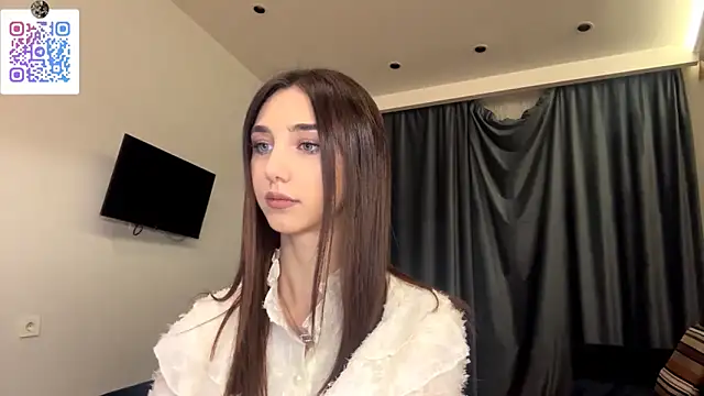 LinaMour online show from 19, 12, 2025