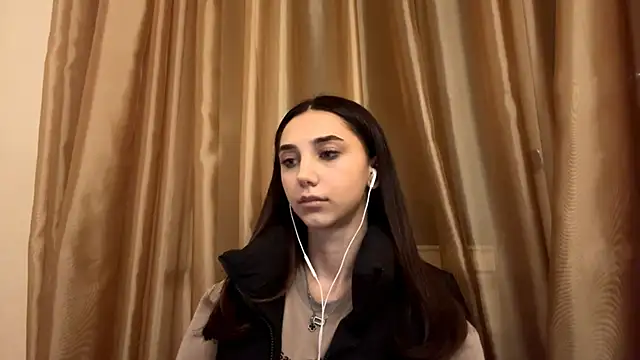 LinaMour online show from 30, 9, 2025