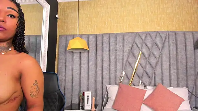 SkylerBloomm online show from 9, 2, 2026