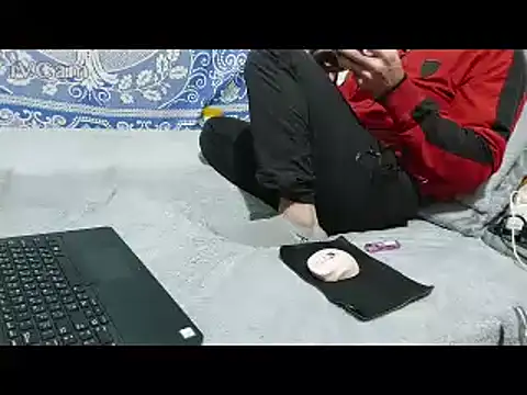 yazinyazin1 online show from 25, 2, 2026