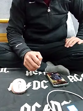 yazinyazin1 online show from 23, 12, 2025