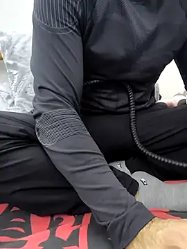 yazinyazin1 online show from 4, 12, 2025