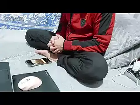 yazinyazin1 online show from 16, 2, 2026