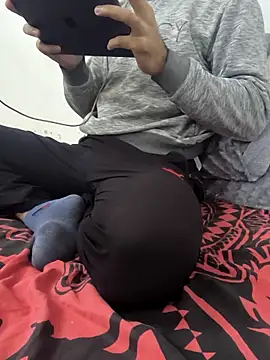 yazinyazin1 online show from 8, 11, 2025