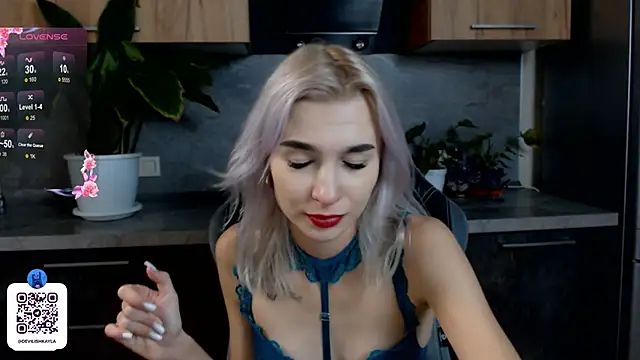 Snapshot of DevilishKayla chatting on 29, 9, 2025 DevilishKayla online show from 29, 9, 2025