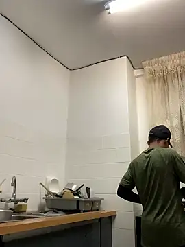 fitsexyman online show from 8, 1, 2026