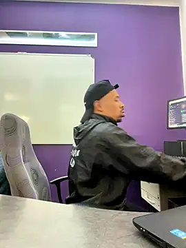 fitsexyman online show from 17, 11, 2025