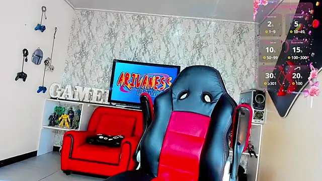 Candy Walker  online show from 21, 10, 2025