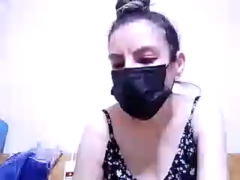 Snapshot of Ladyetcetera chatting on 6, 10, 2025 Ladyetcetera online show from 6, 10, 2025