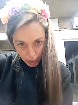 Snapshot of Heisi-Sex chatting on 24, 9, 2025 Heisi-Sex online show from 24, 9, 2025