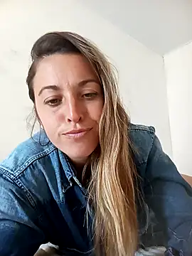 Snapshot of Heisi-Sex chatting on 15, 9, 2025 Heisi-Sex online show from 15, 9, 2025