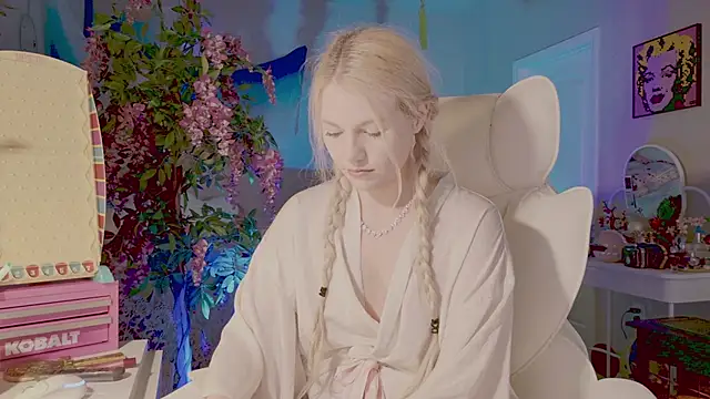 Talulaa online show from 19, 4, 2026