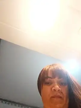 isabella931054 online show from 18, 10, 2025