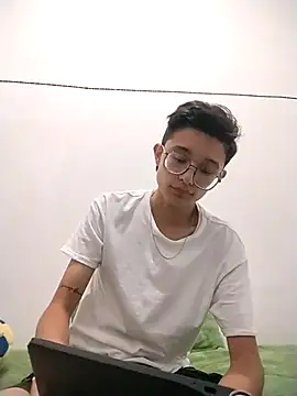 SantiagoRusso18 online show from 11, 1, 2026