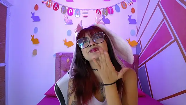 Lucy boobss online show from 25, 3, 2026