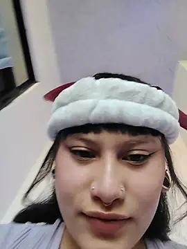 Eva Clark01 online show from 24, 10, 2025