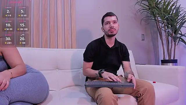 aronandluna online show from 2, 10, 2025