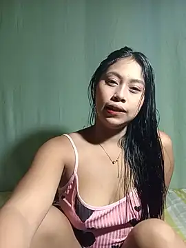 UrSweetAsianLady 02 online show from 1, 7, 2026