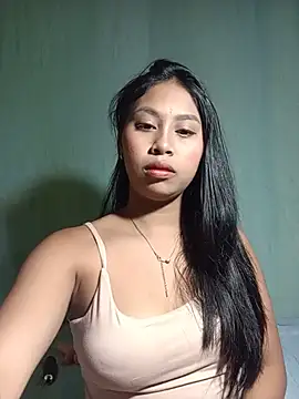 UrSweetAsianLady 02 online show from 14, 7, 2026