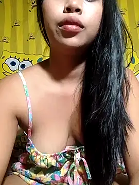 UrSweetAsianLady 02 online show from 1, 3, 2026