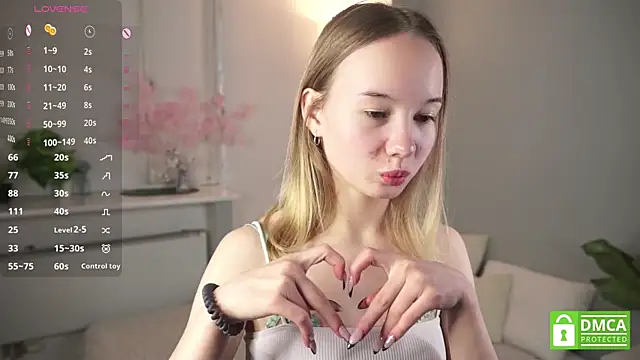 Snapshot of KristinLiesman chatting on 3, 10, 2025 KristinLiesman online show from 3, 10, 2025