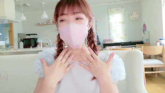 Snapshot of SUZU_1201 chatting on 20, 7, 2026 SUZU 1201 online show from 20, 7, 2026