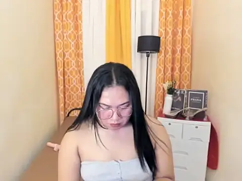 TsUncutKaren online show from 27, 3, 2026