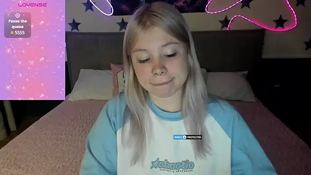 Diana Dream online show from 4, 11, 2025