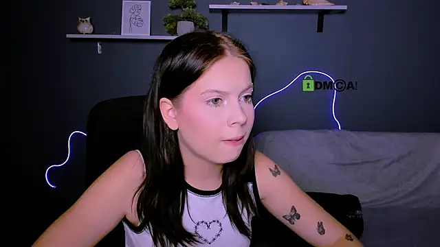 renata sweety online show from 22, 9, 2025