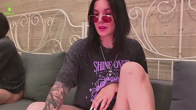 SupremeSiren online show from 16, 9, 2025