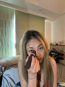 tw feibaby online show from 21, 4, 2026