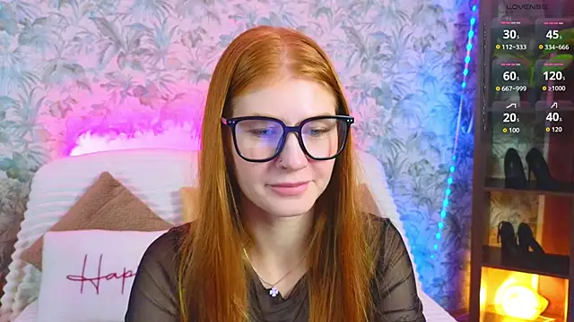 JuliaPowers  online show from 11, 11, 2025