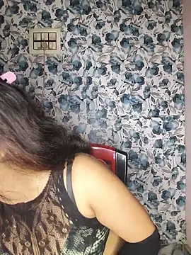 Snapshot of yours_sugar_babe chatting on 4, 6, 2026 yours sugar babe online show from 4, 6, 2026