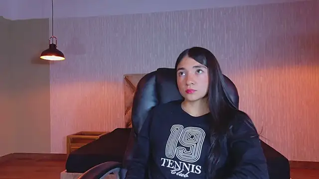 Aurora jones11 online show from 13, 11, 2025