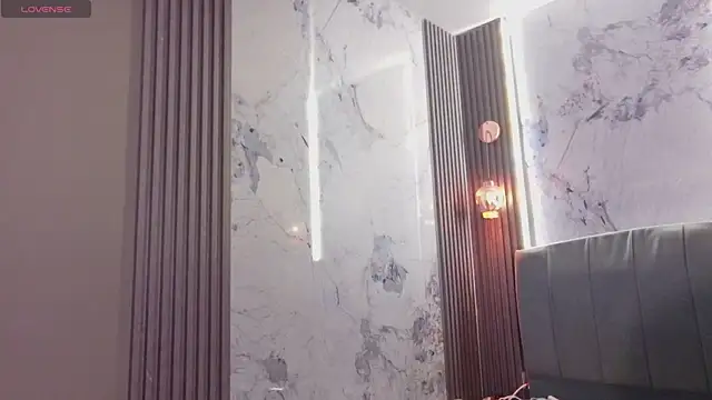 Aurora jones11 online show from 18, 10, 2025