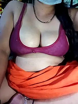 pinki nude online show from 3, 10, 2025